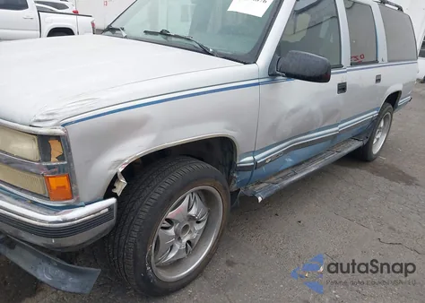 1993 Chevrolet Suburban K1500 from USA, damaged, VIN 1GNFK16KXPJ306881